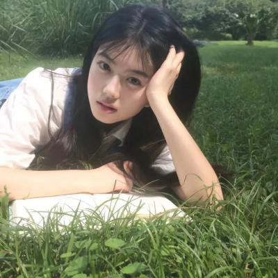 悲伤的孩子